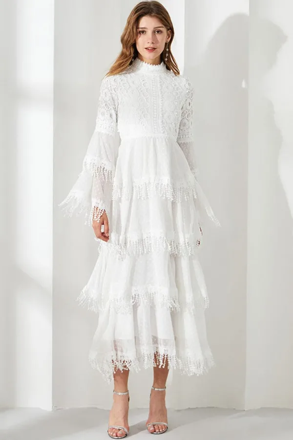 Robe Dentelle Col Montant