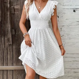 Robe Blanche Dentelle Ceinturée